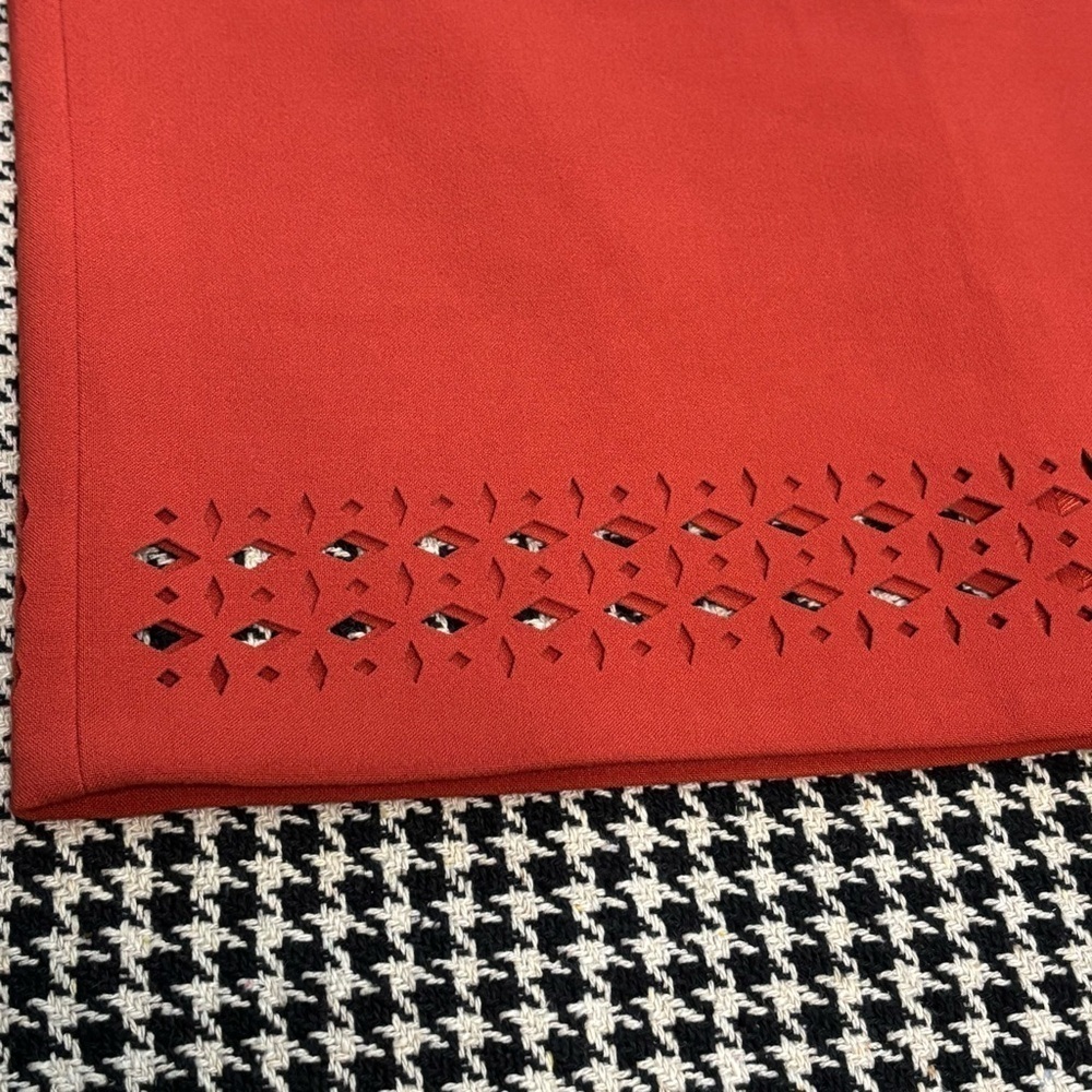 5/$15 | Banana Republic | Pencil Skirt | NWOT - Picture 4 of 10